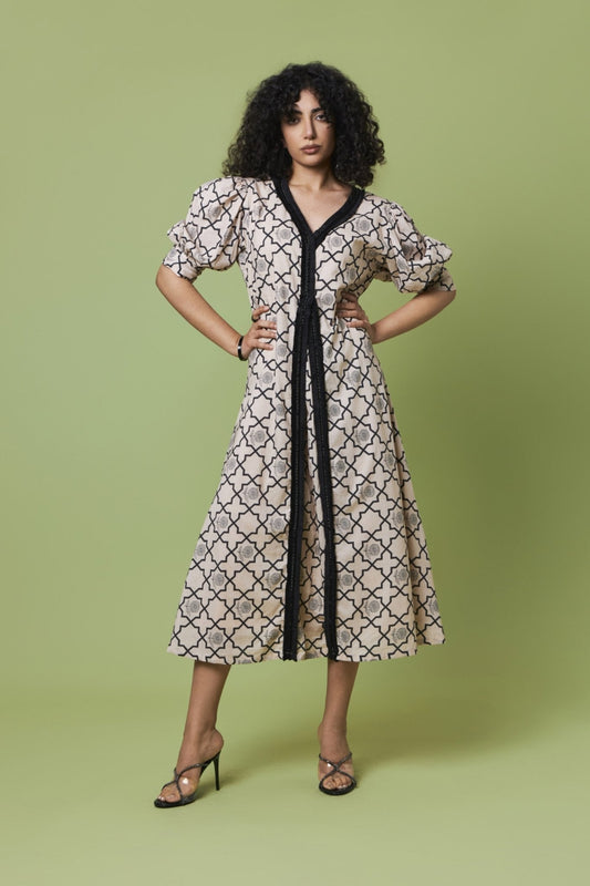 #coastal_wrap - #rubeenaameen #midnight_viel