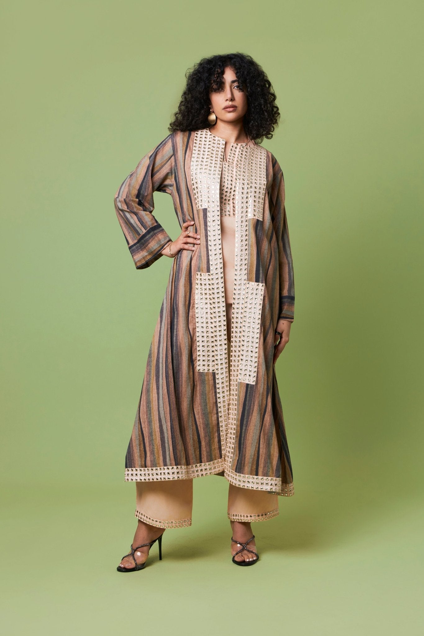#coastal_wrap - #rubeenaameen #midnight_viel